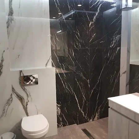 Guest house Mamas 4*