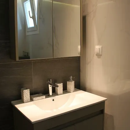 Guest house Mamas 4*