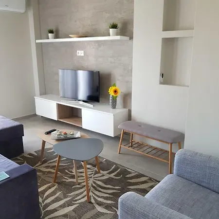 Mamas Guest house 4*