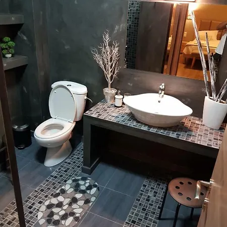 Guest house Mamas 4*